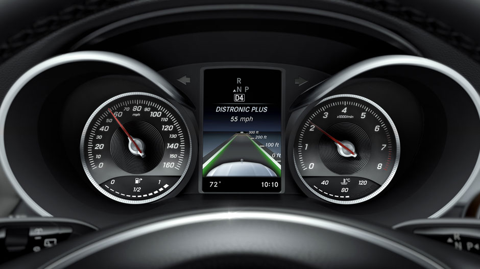 2017 Mercedes-Benz GLC300 Luxury Interior